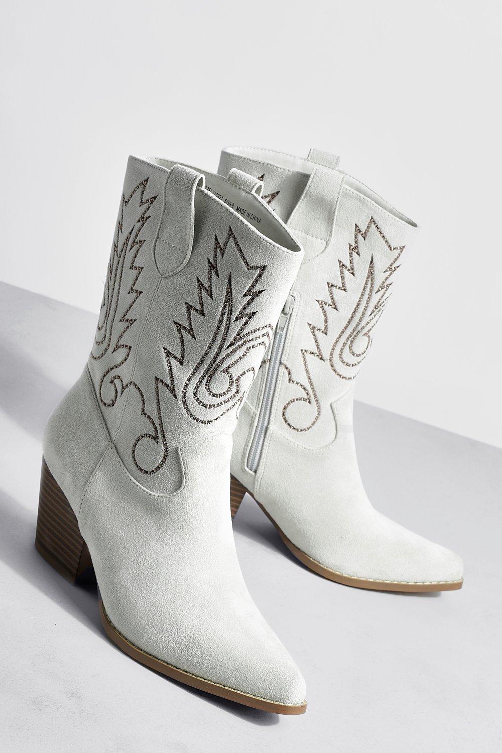 Cowboy boots 2024 with white stitching